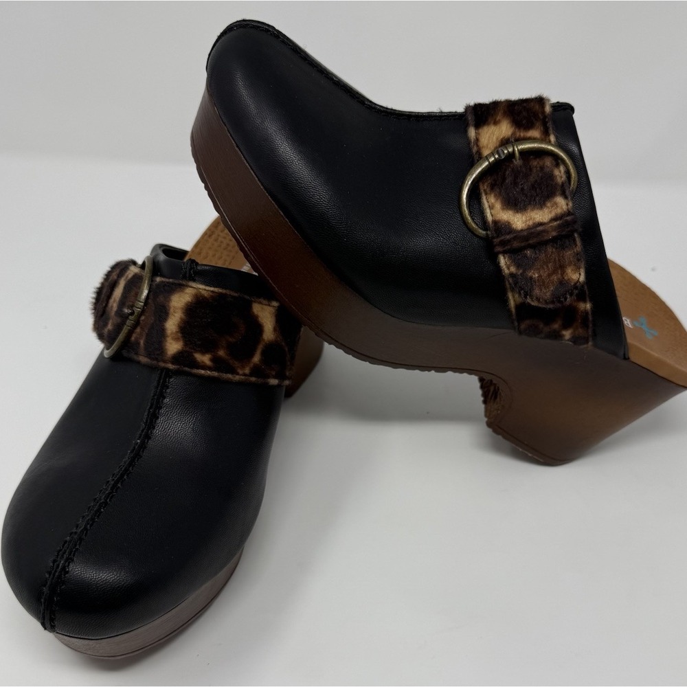 Baretraps Belita Black and Brown Women's Clogs Size 8 Vegan Animal Print Buckle